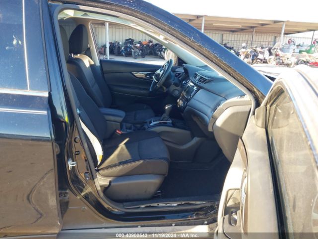 JN8AT2MT2KW263865 Nissan ROGUE SV