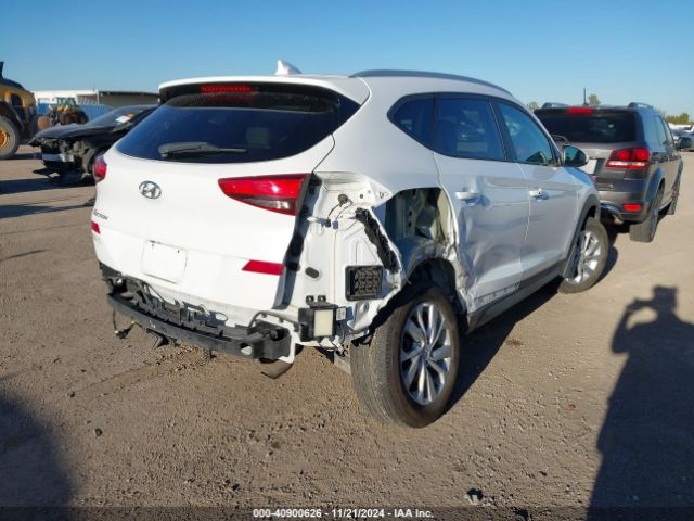 KM8J33A44MU317093 Hyundai Tucson Value