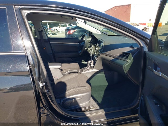 Hyundai ELANTRA SE 2020 5NPD74LF3LH518468 Image 5