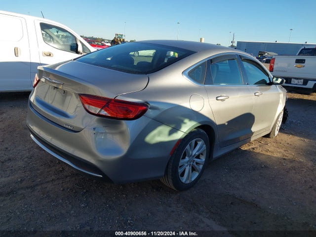 Chrysler 200 Limited 2016 1C3CCCAB0GN155672 Image 4