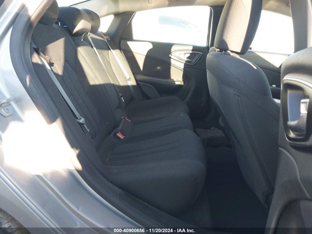 Chrysler 200 Limited 2016 1C3CCCAB0GN155672 Image 8