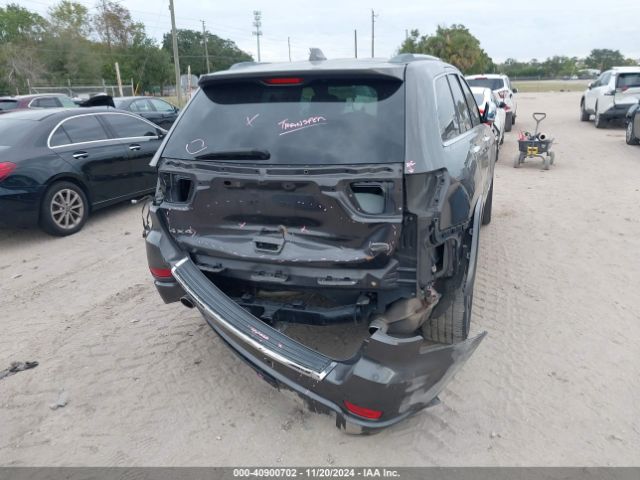 1C4RJFCT3JC280011 Jeep Grand Cherokee Overland 4x4