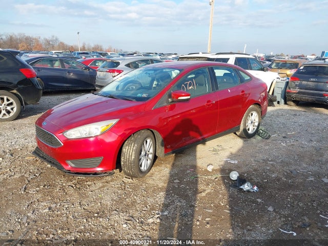 Ford FOCUS SE 2015 1FADP3F21FL270844 Image 2