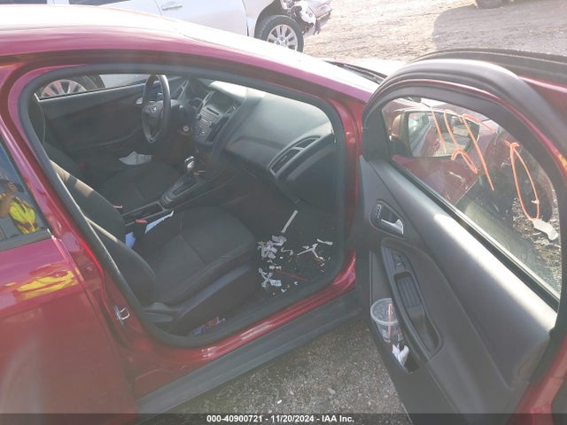 Ford FOCUS SE 2015 1FADP3F21FL270844 Image 5