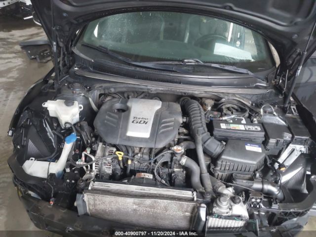 KMHTC6AE4GU279856 Hyundai Veloster Turbo