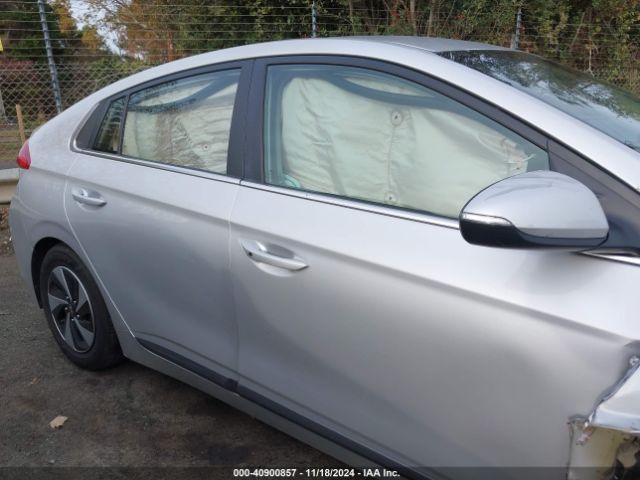 KMHC75LC7JU060066 Hyundai Ioniq Hybrid Sel