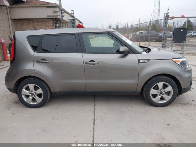 KIA Soul 2017 KNDJN2A22H7436045 Image 13