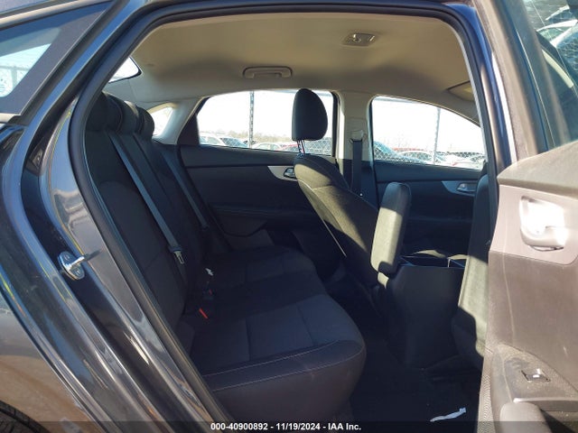 KIA Forte Lxs 2023 3KPF24AD9PE609019 Image 8
