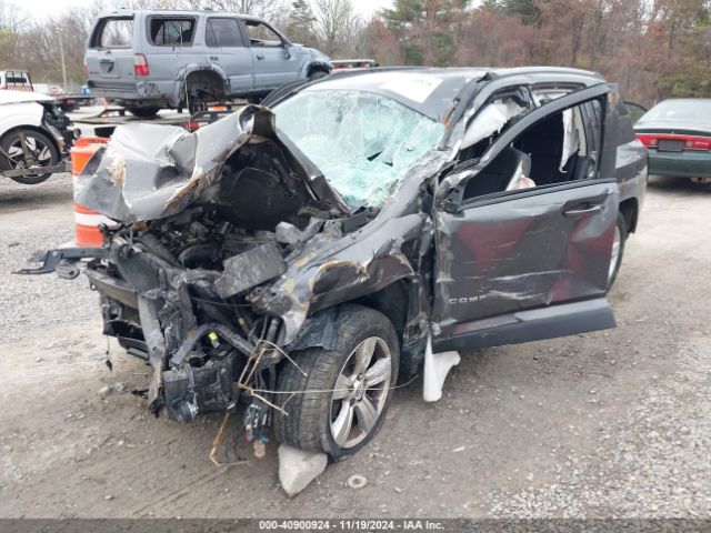 1C4NJDEB5GD757788 Jeep Compass Latitude