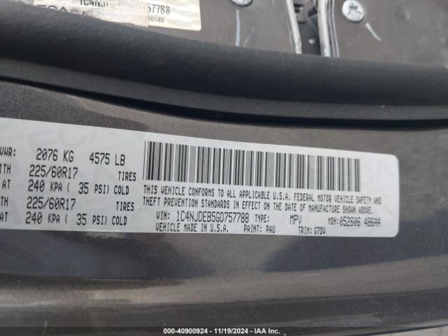 1C4NJDEB5GD757788 Jeep Compass Latitude