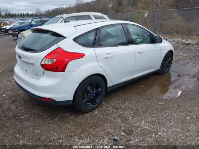 1FADP3K29EL391366 Ford FOCUS SE