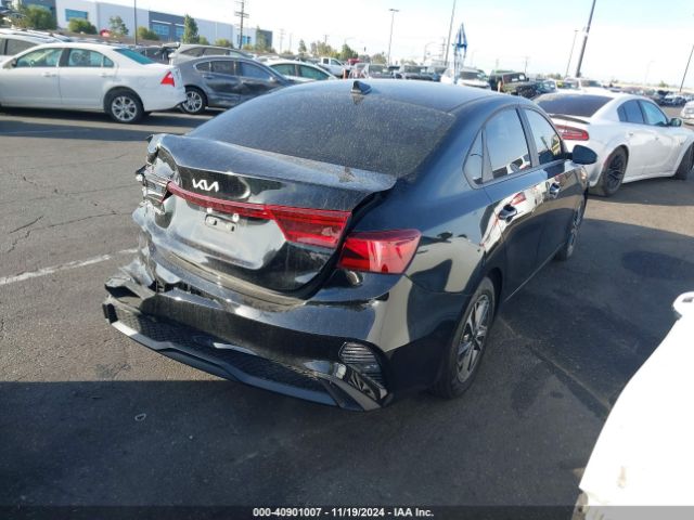 3KPF24AD3PE567544 KIA Forte Lxs