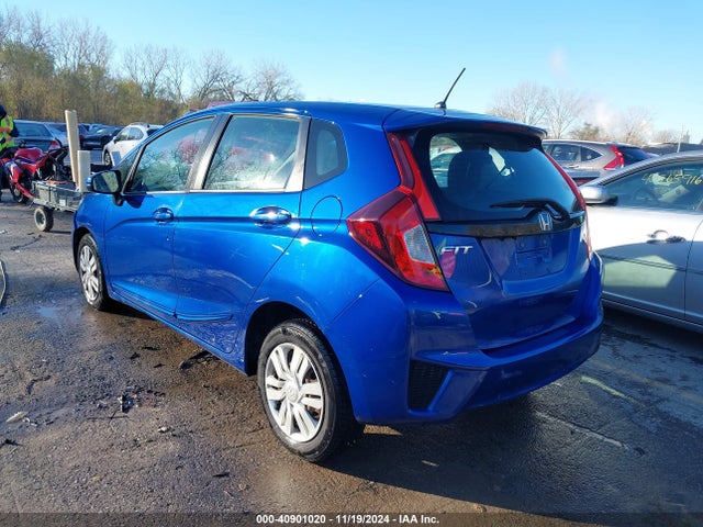 Honda FIT LX 2015 3HGGK5H56FM758437 Image 3