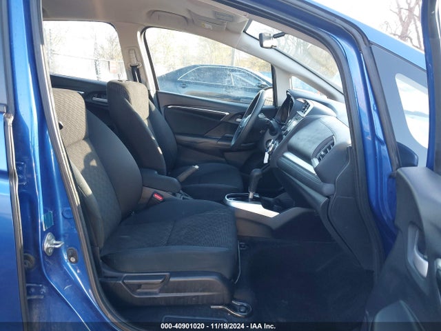 Honda FIT LX 2015 3HGGK5H56FM758437 Image 5