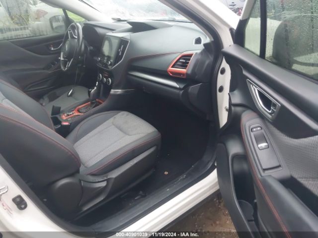 JF2SKAKC1KH517569 Subaru Forester Sport