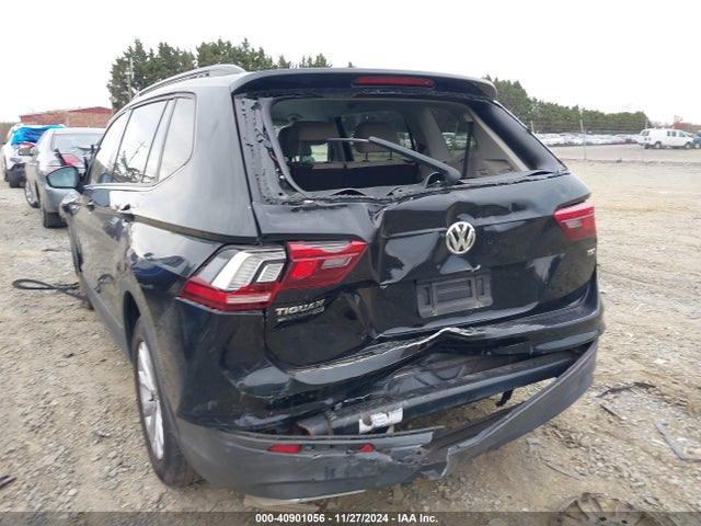 3VV1B7AX9JM021643 Volkswagen Tiguan 2.0t S