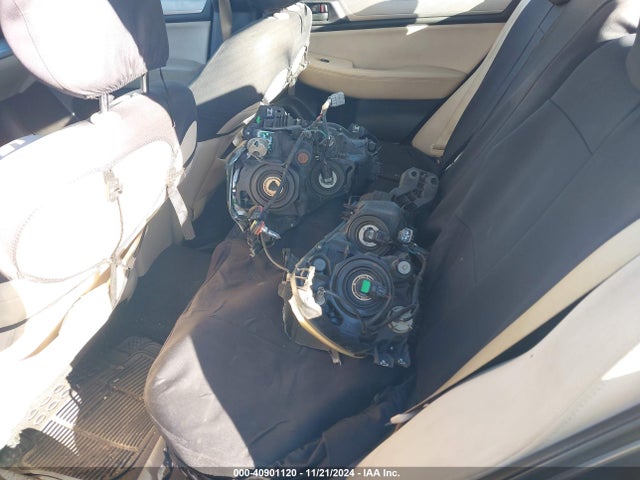 Subaru Legacy 2.5i 2016 4S3BNAA65G3020997 Image 12