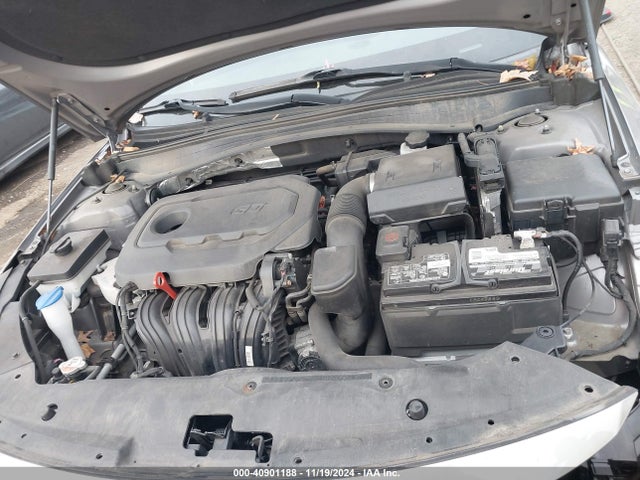 KIA Optima Lx 2017 5XXGT4L39HG164456 Image 10
