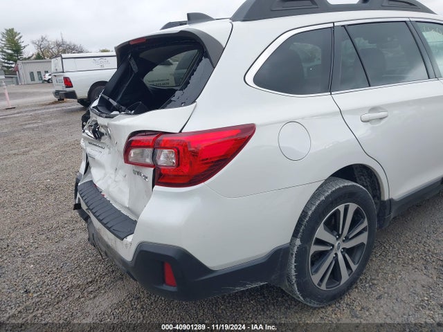 Subaru Outback 2.5i Limited 2019 4S4BSAJC0K3273602 Image 18