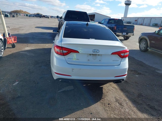 Hyundai Sonata Limited 2015 5NPE34AF6FH067091 Image 18