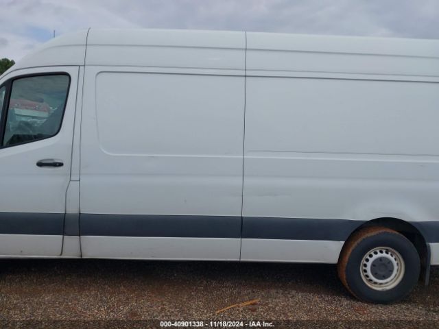 WDRPF1CD4KP177808 Freightliner Sprinter 2500 High Roof V6
