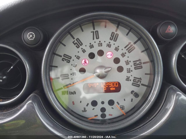2005 MINI COOPER WMWRC33435TJ63498 Photo 6