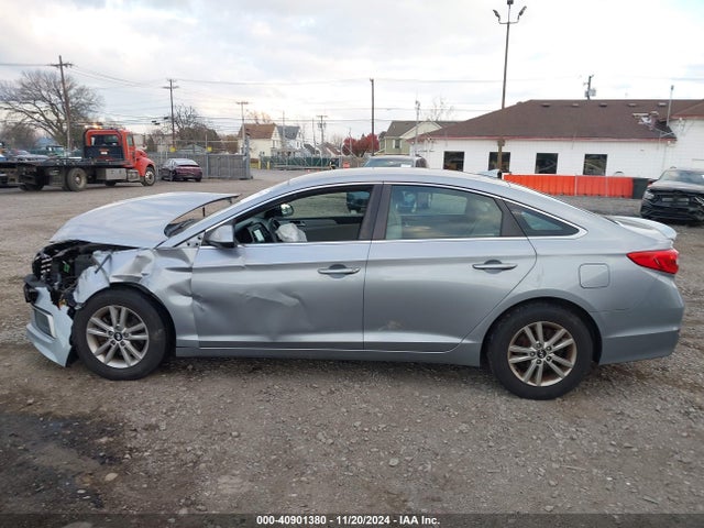 Hyundai SONATA SE 2016 5NPE24AF9GH429712 Image 14