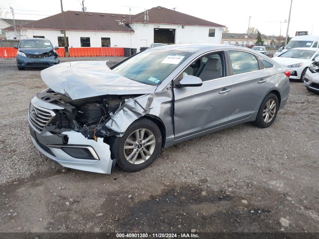 Hyundai SONATA SE 2016 5NPE24AF9GH429712 Image 2