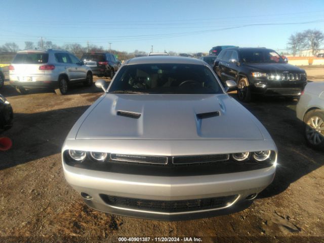 2C3CDZGGXPH582837 Dodge Challenger Sxt Awd
