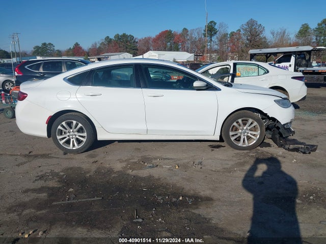 Chrysler 200 Limited 2015 1C3CCCAB4FN534219 Image 13