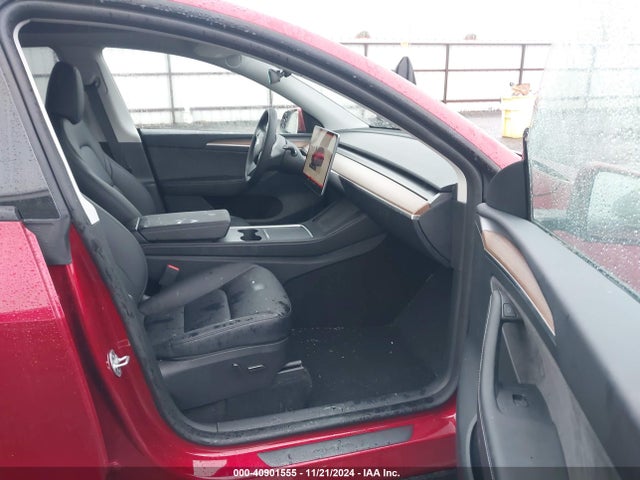 2024 TESLA MODEL Y 7SAYGAEE9RF164972 Photo 4