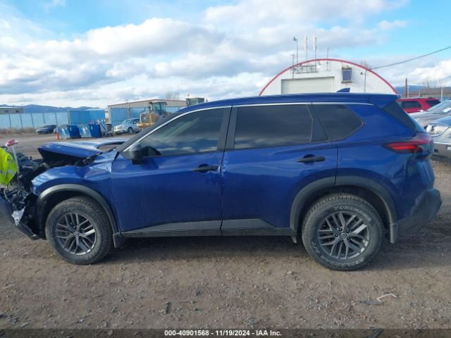 5N1AT3ABXMC750812 Nissan Rogue S Intelligent Awd