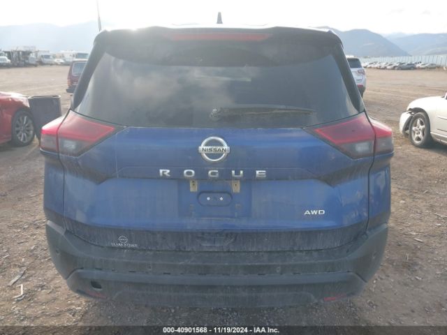 5N1AT3ABXMC750812 Nissan Rogue S Intelligent Awd