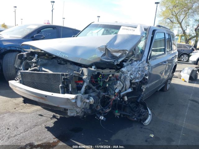 1C4NJRFB4GD616626 Jeep Patriot Latitude
