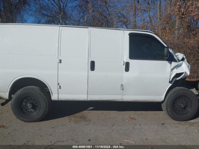 1GCWGFFF1F1105069 Chevrolet Express 2500 Work Van