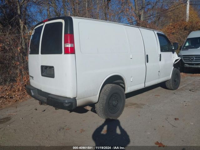 1GCWGFFF1F1105069 Chevrolet Express 2500 Work Van