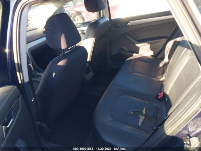 1VWAT7A35FC006183 Volkswagen Passat 1.8t Wolfsburg Edition