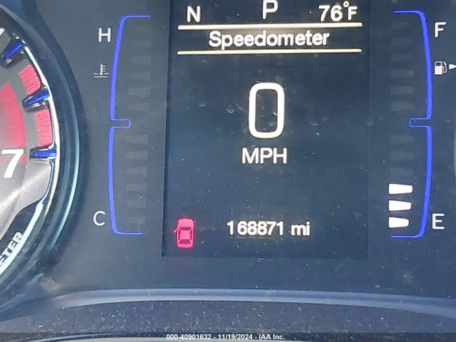 Chrysler 200 S 2015 1C3CCCBB1FN542132 Image 16