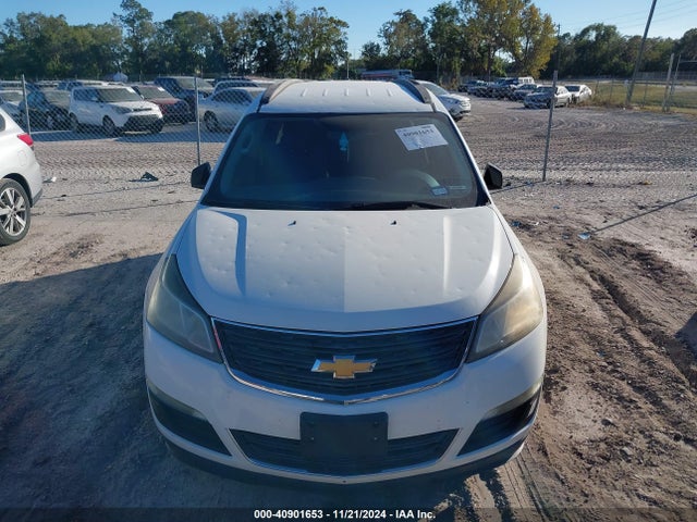 Chevrolet Traverse Ls 2014 1GNKRFKD1EJ138429 Image 17