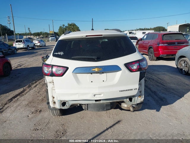 Chevrolet Traverse Ls 2014 1GNKRFKD1EJ138429 Image 6
