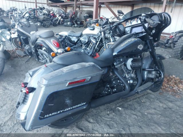 2023 HARLEY-DAVIDSON FLHXS 1HD1KRP12PB624686 Photo 3