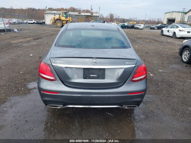 WDDZF4KBXHA231432 Mercedes-Benz E 300 4matic