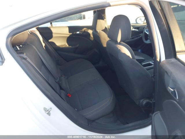 3G1BC5SM5HS565225 Chevrolet Cruze Ls Auto
