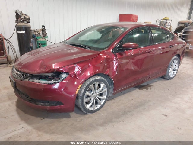 Chrysler 200 S 2015 1C3CCCDG1FN664496 Image 2