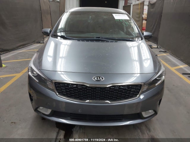 KIA FORTE S 2017 3KPFL4A71HE136113 Image 12