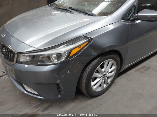 KIA FORTE S 2017 3KPFL4A71HE136113 Image 6