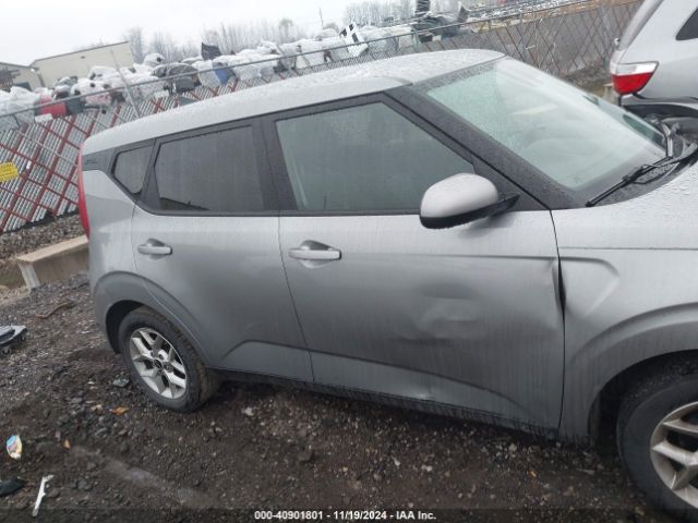 KNDJ23AU5N7816301 KIA SOUL LX