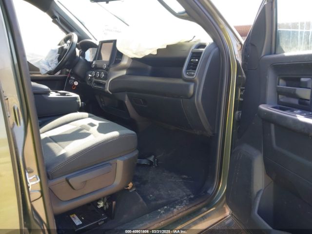 3C6UR5CJXMG560559 RAM 2500 Tradesman  4x4 6'4 Box