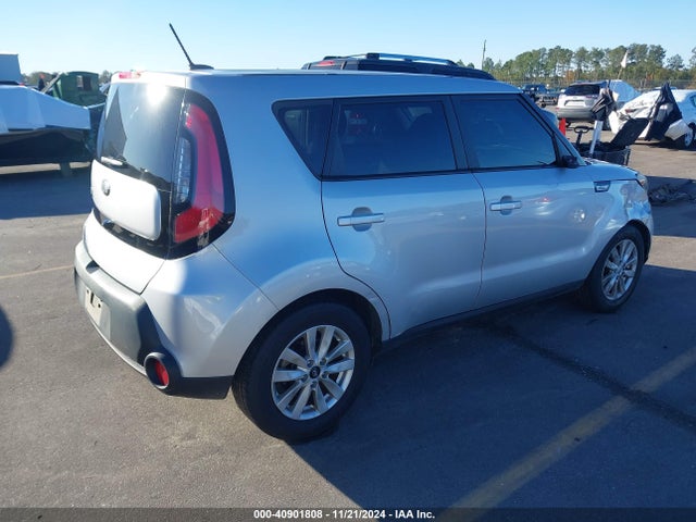 KIA Soul 2015 KNDJN2A28F7812017 Image 4