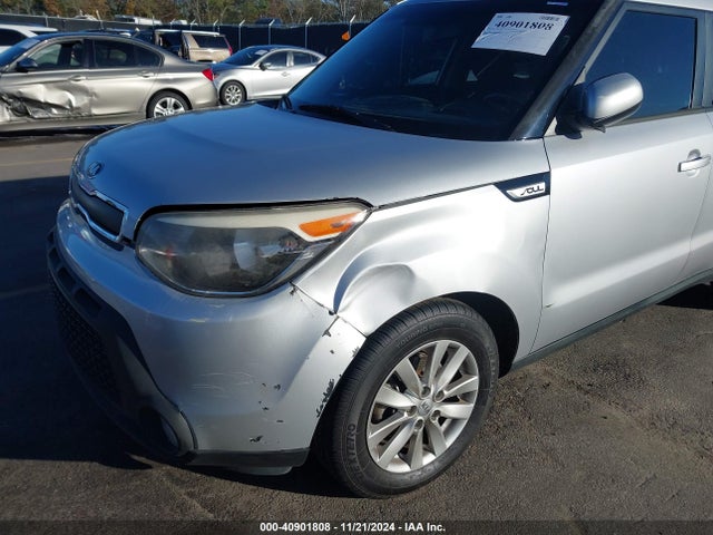 KIA Soul 2015 KNDJN2A28F7812017 Image 6